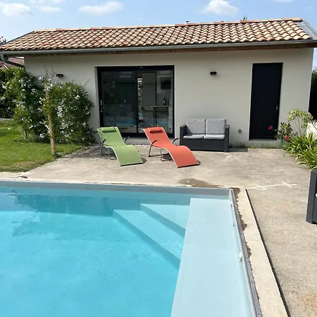 Studio Vue Piscine Au Calme Pres Des Vignes Pessac Exterior foto
