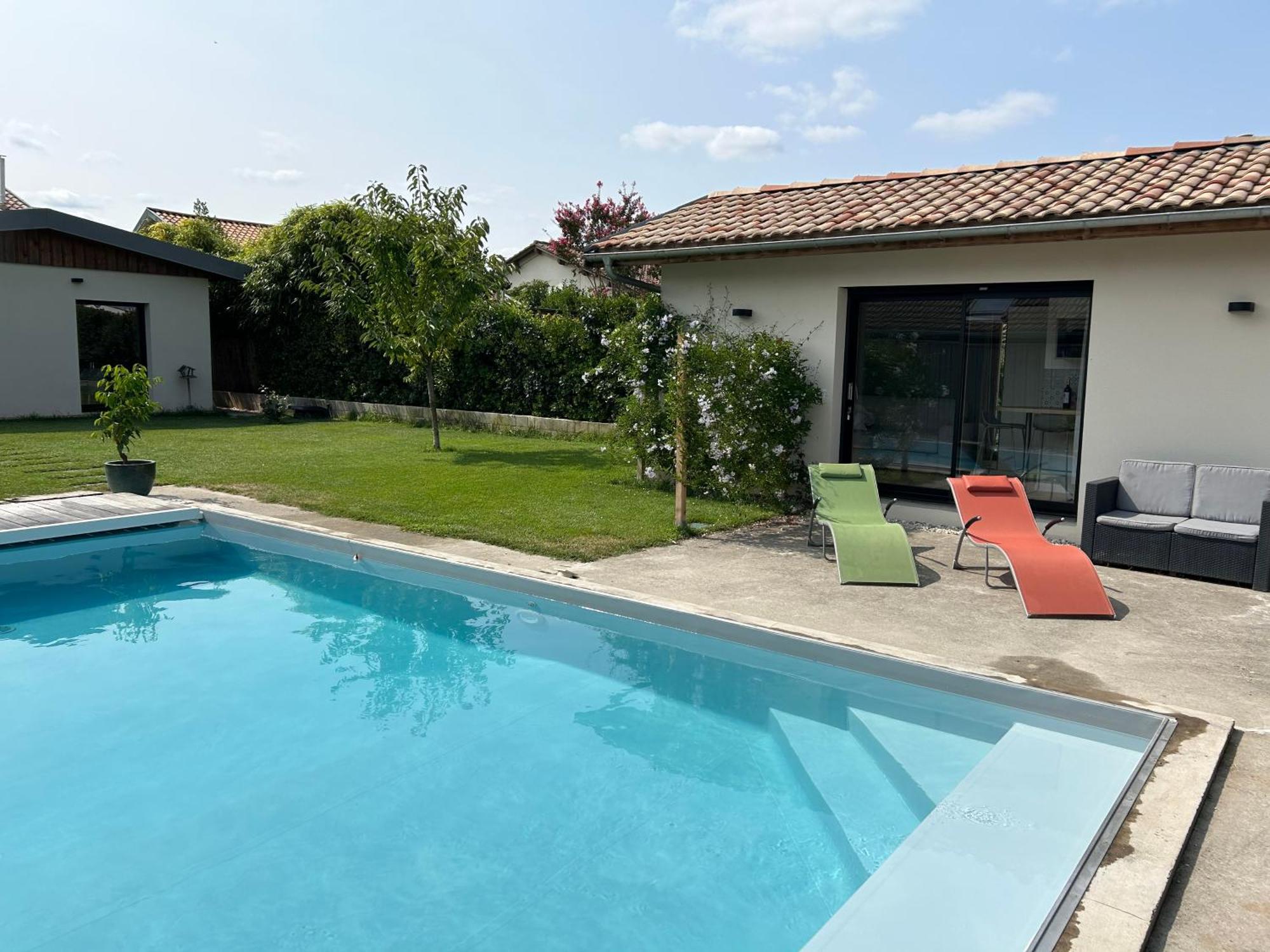 Apartment Vue Piscine Au Calme Pres Des Vignes *